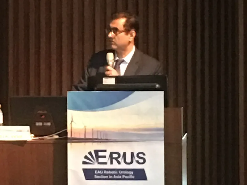 Dr Raji Kooner speaking at the 2019 ERUS in Asia Pacific robotic urology symposium