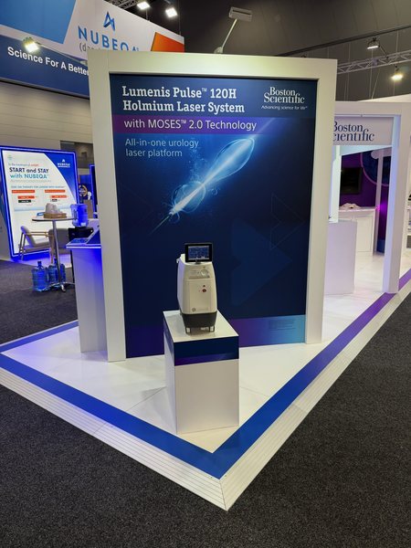 Lumenis Pulse 120H holmium laser display