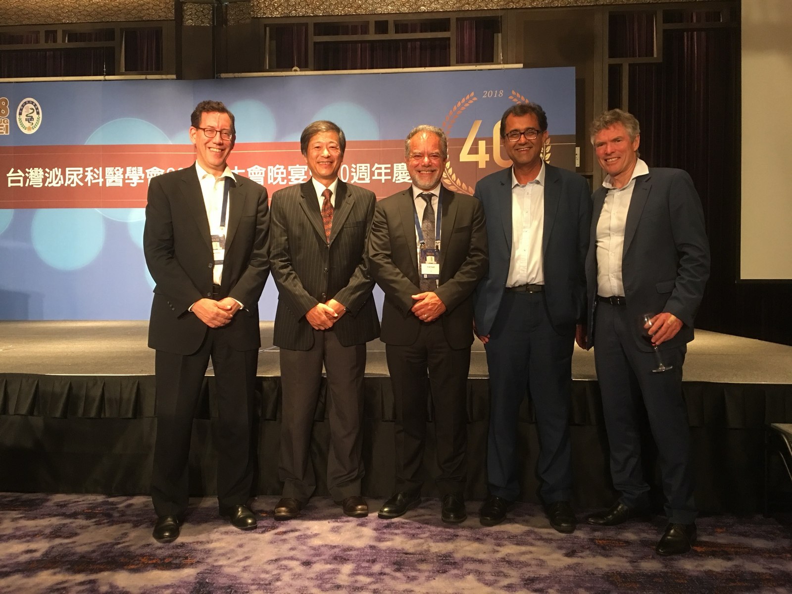 Dr Raji Kooner with colleagues at the Taiwan Urological Association 2018 annual meeting